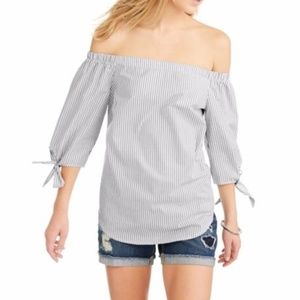 💎 Off-the-shoulder Grey/White Stripe Top